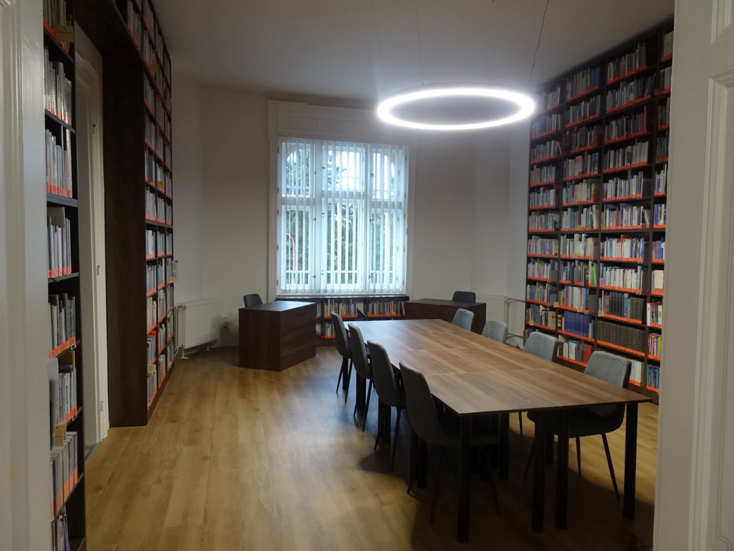 Knižnica Juraja Fándlyho v Trnave